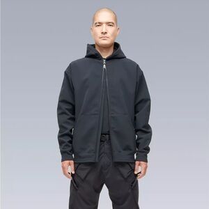 Acronym SS-J25 Modular Hooded Jacket Mens small
